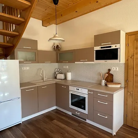 ヴィラ Rocky View 2