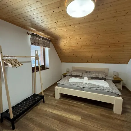 Rocky View 2 Villa Stara Lesna